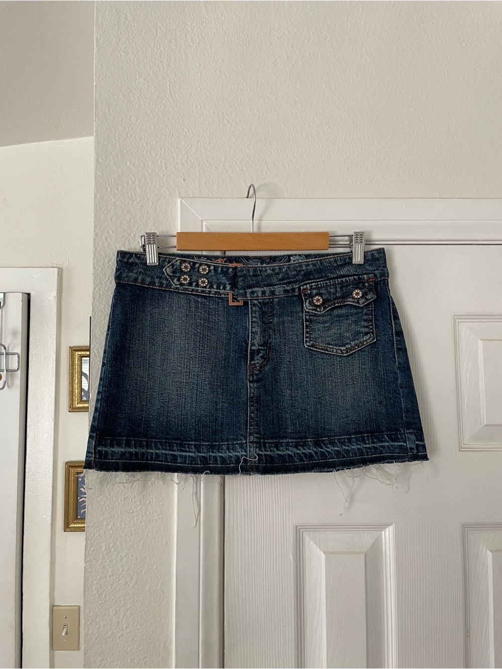 Y2K Dark Wash Denim Mini Skirt with Stud Detail 32" waist Low Rise